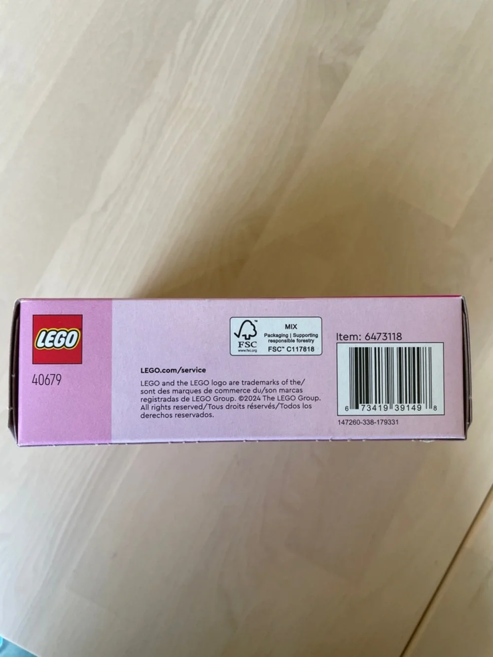 NIB LEGO Seasonal Set 40679 Love Gift Box, gwp